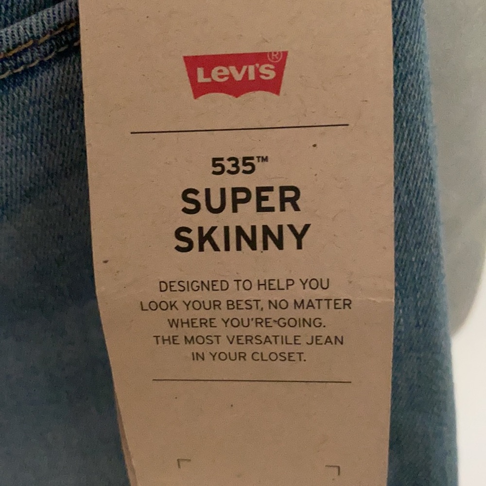 Jeans - Picture 3 of 4